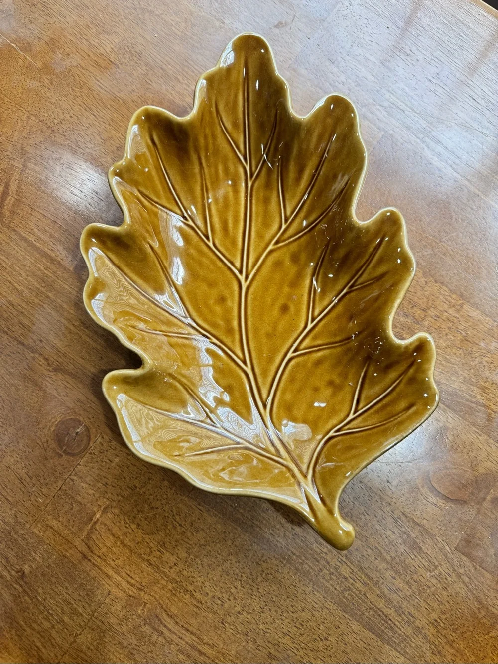 🍂Pottery Barn Autumn Fall LEAF Serving Dish🍂
